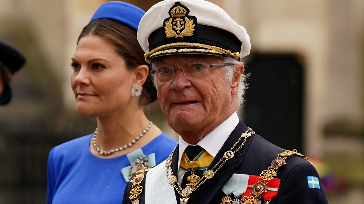 carl xvi gustaf pourquoi le roi de suede aurait voulu que son fils lui succede plutot que sa fille